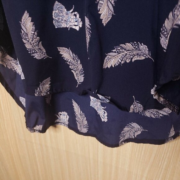 Live 4 Truth Plus Elephant Blouse Blue 2X - Picture 6 of 9